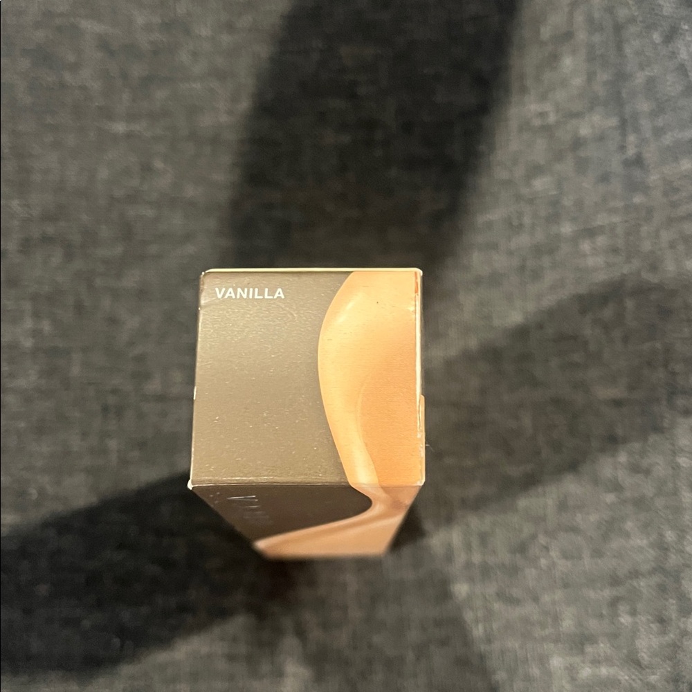 BECCA Foundation in Vanilla